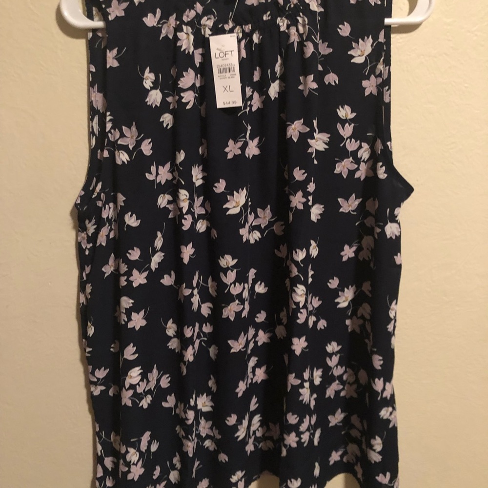Loft sleeveless shell with ruffle collar